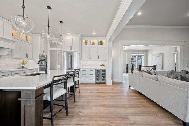 1361 CORAL REEF LANE, Howard, WI 54313