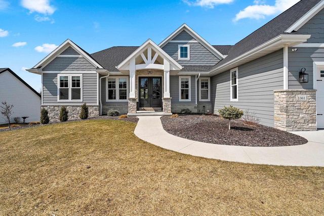 1361 CORAL REEF LANE, Howard, WI 54313
