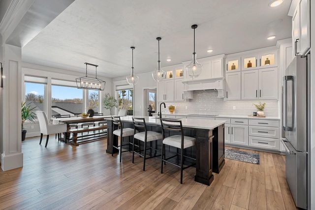 1361 CORAL REEF LANE, Howard, WI 54313