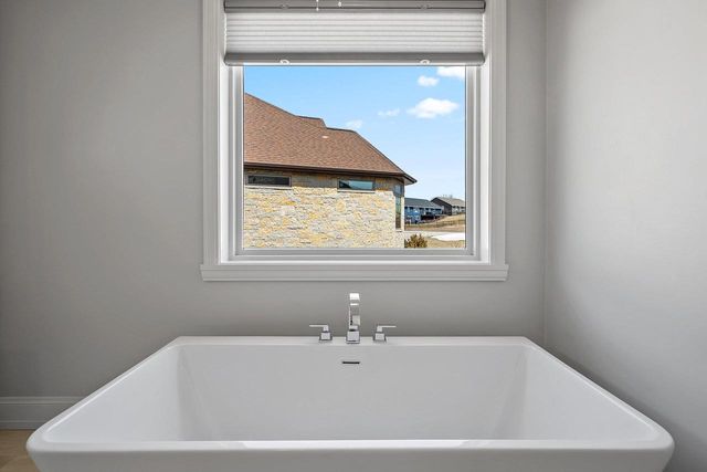 1361 CORAL REEF LANE, Howard, WI 54313