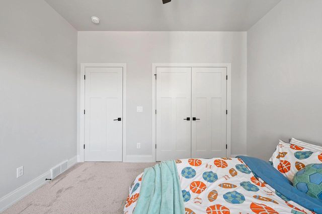 1361 CORAL REEF LANE, Howard, WI 54313