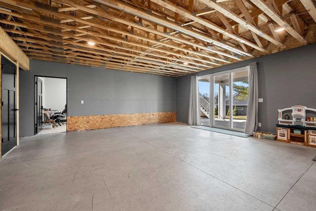 1361 CORAL REEF LANE, Howard, WI 54313