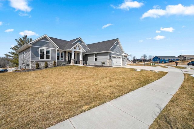 1361 CORAL REEF LANE, Howard, WI 54313