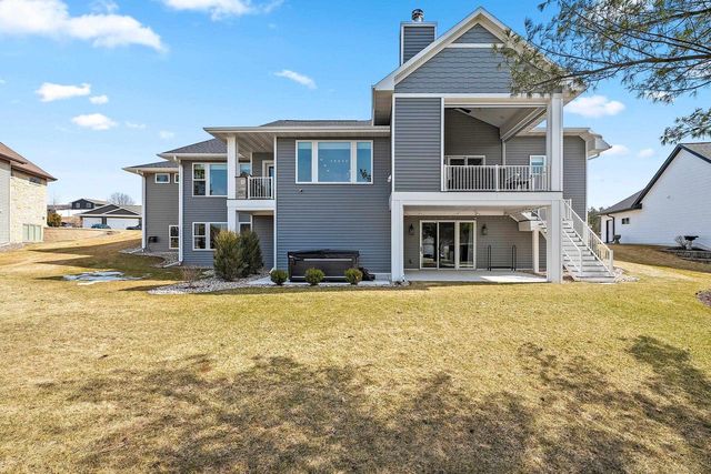 1361 CORAL REEF LANE, Howard, WI 54313