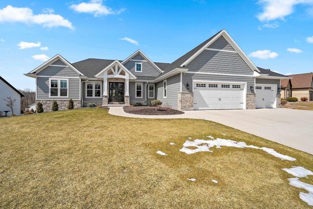 1361 CORAL REEF LANE, Howard, WI 54313