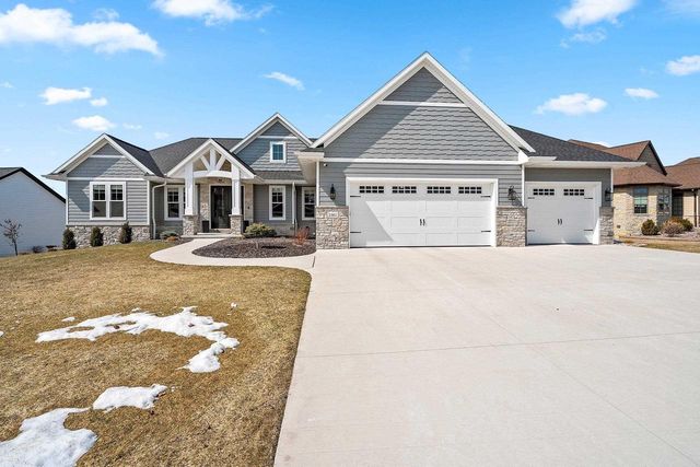 1361 CORAL REEF LANE, Howard, WI 54313