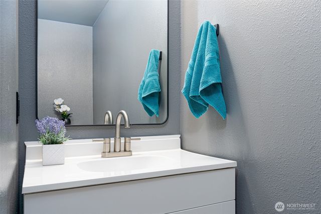 227 O Street SW, Quincy, WA 98848