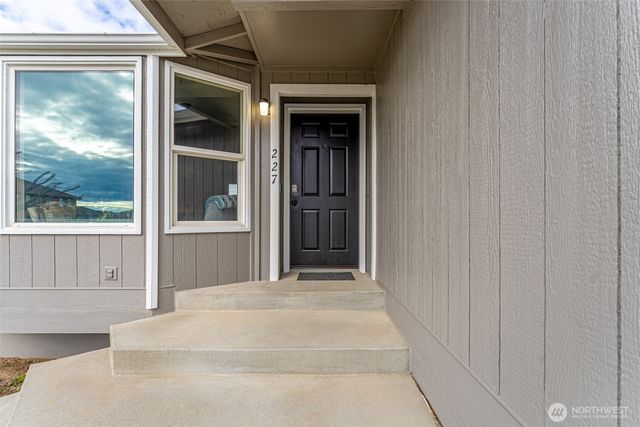 227 O Street SW, Quincy, WA 98848