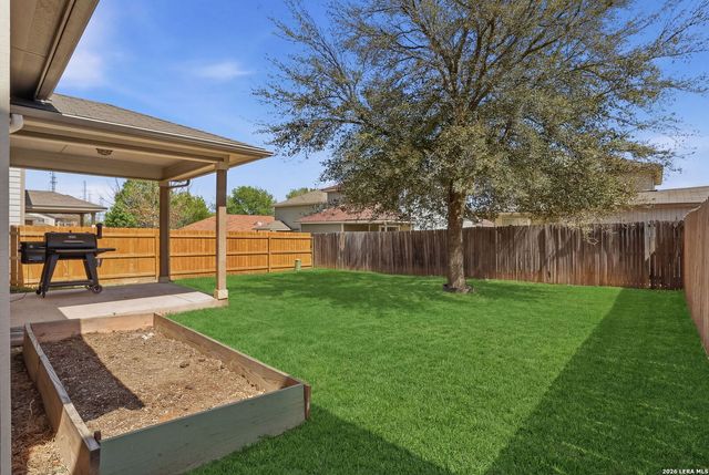 1814 Strawhouse Way, San Antonio, TX 78245