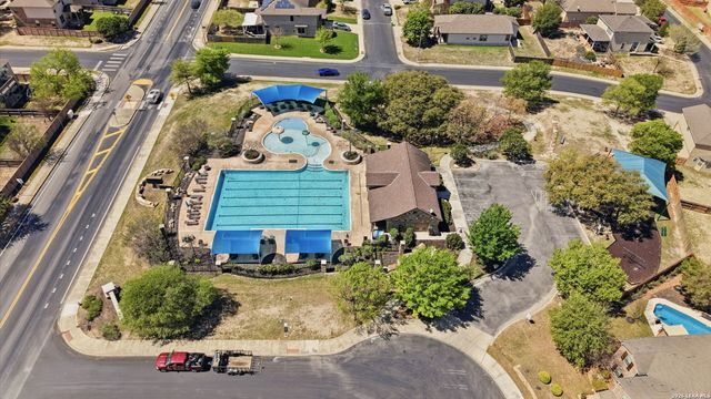 1814 Strawhouse Way, San Antonio, TX 78245