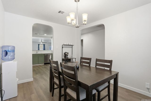 1814 Strawhouse Way, San Antonio, TX 78245