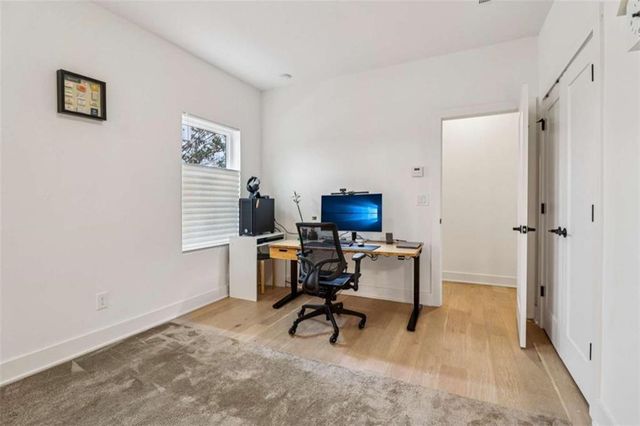 1229 Chelsea Circle NW, Atlanta, GA 30318