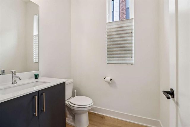 1229 Chelsea Circle NW, Atlanta, GA 30318