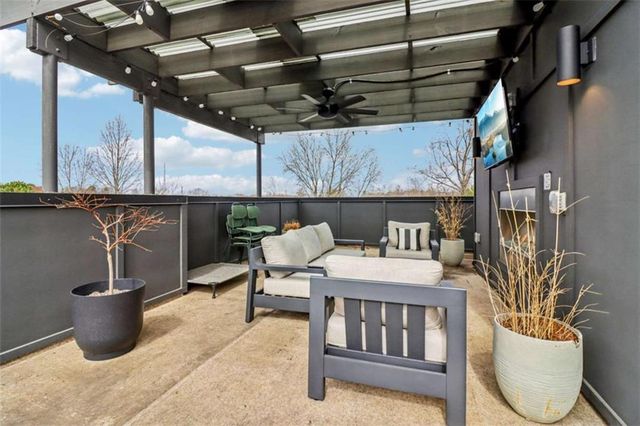 1229 Chelsea Circle NW, Atlanta, GA 30318
