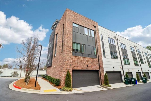 1229 Chelsea Circle NW, Atlanta, GA 30318