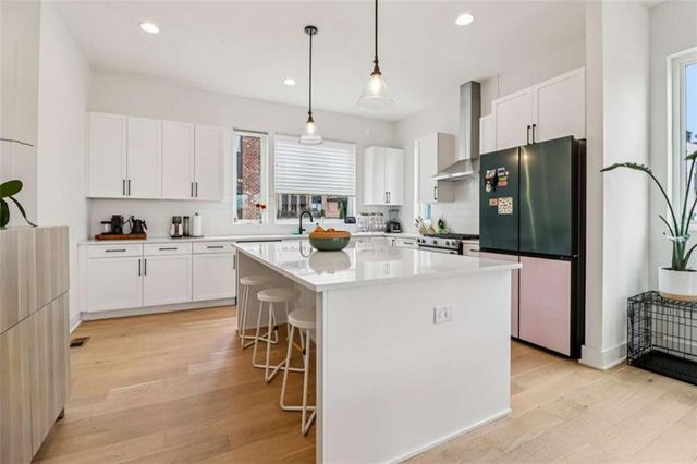 1229 Chelsea Circle NW, Atlanta, GA 30318