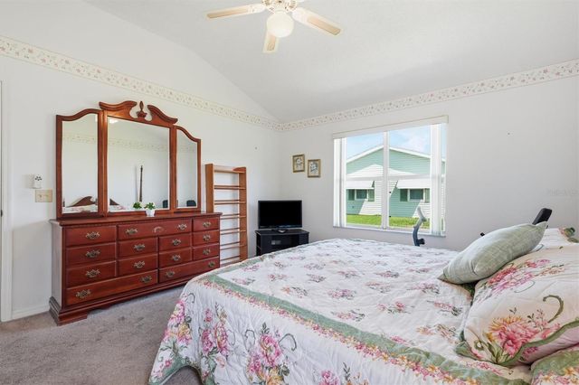 1260 GRANADA COURT, Lady Lake, FL 32159