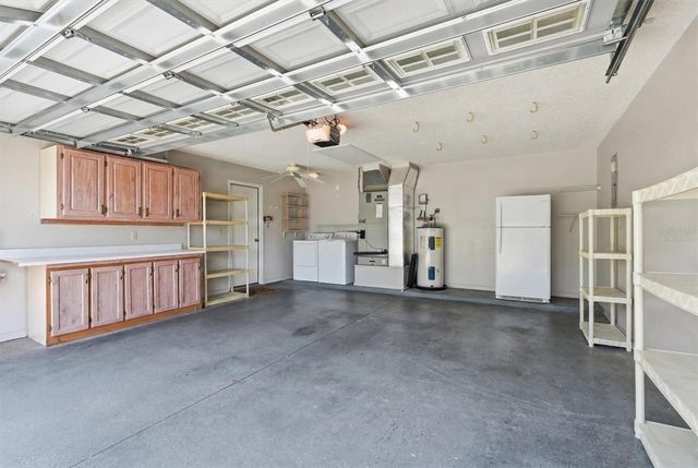 1260 GRANADA COURT, Lady Lake, FL 32159