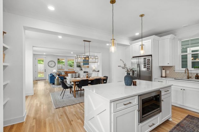 423A American Rd, Nashville, TN 37209