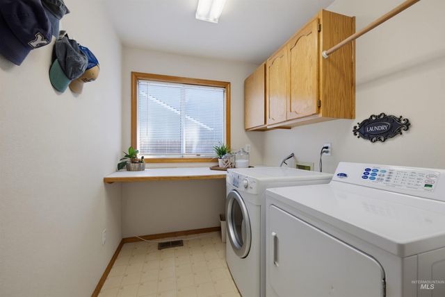 2455 E Gloucester Street, Boise, ID 83706