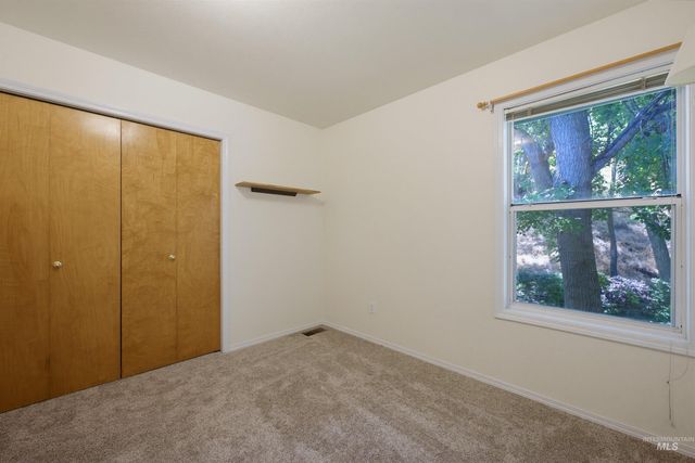 2455 E Gloucester Street, Boise, ID 83706