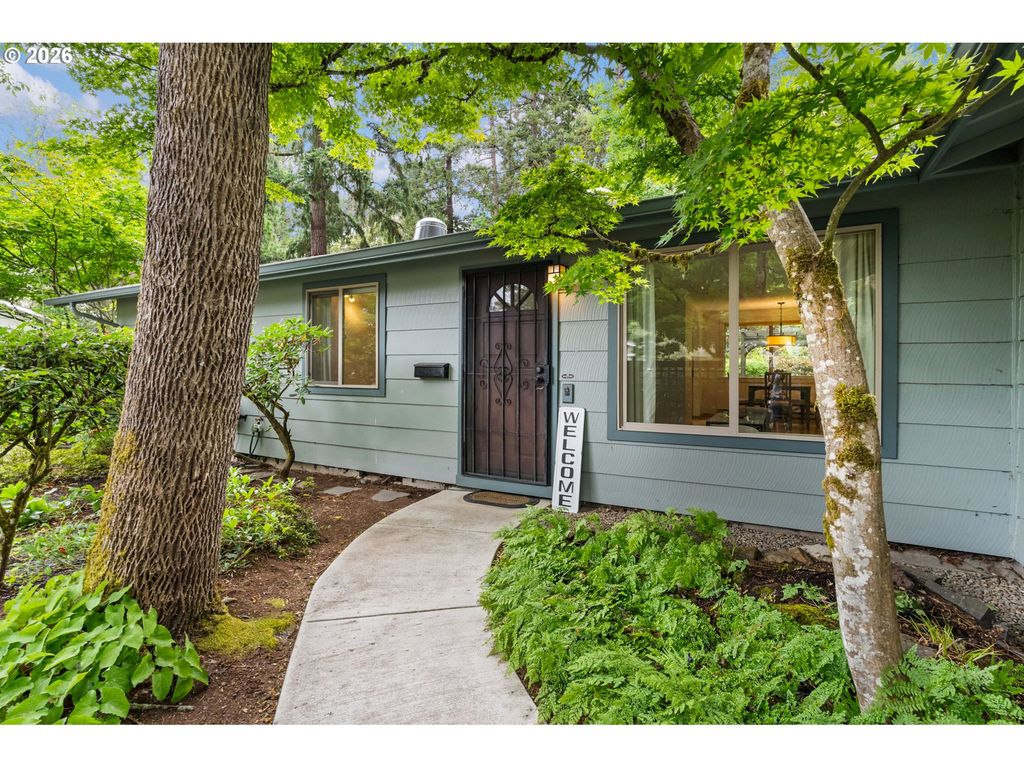 4861 Donald St, Eugene, OR 97405