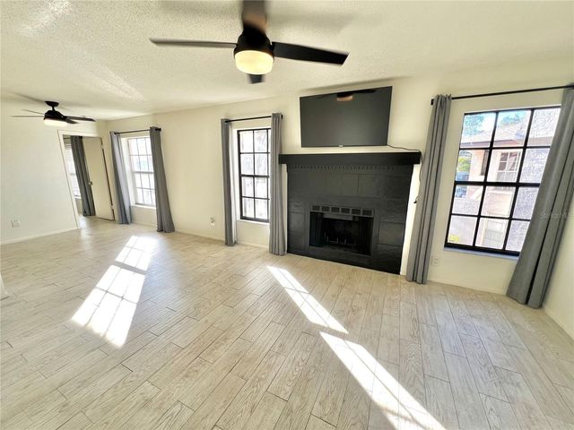 2981 BONAVENTURE CIRCLE 201, Palm Harbor, FL 34684