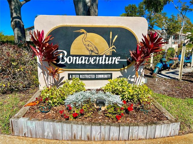 2981 BONAVENTURE CIRCLE 201, Palm Harbor, FL 34684