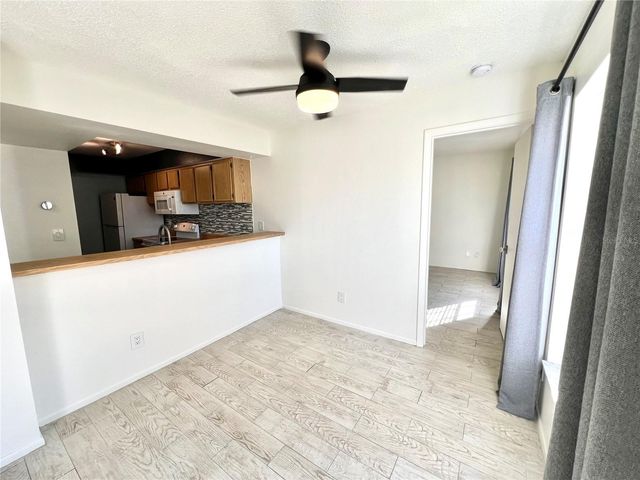 2981 BONAVENTURE CIRCLE 201, Palm Harbor, FL 34684