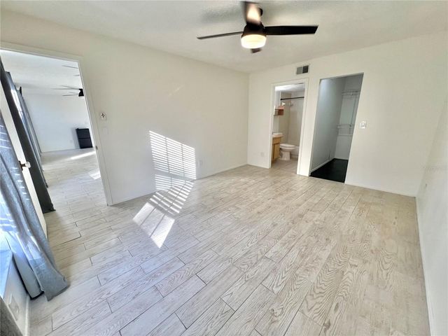 2981 BONAVENTURE CIRCLE 201, Palm Harbor, FL 34684