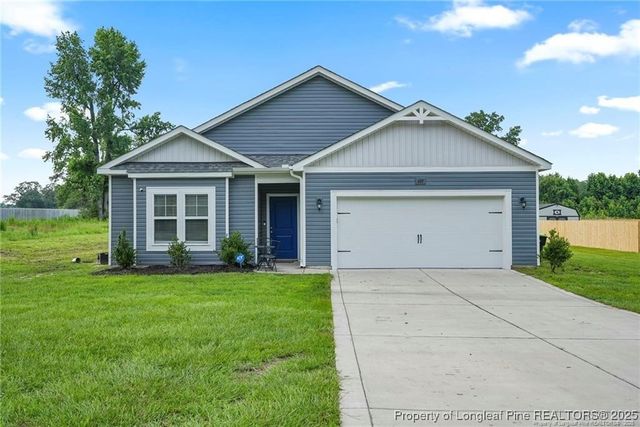 601 Laurel Lake Road, Salemburg, NC 28385