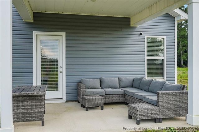 601 Laurel Lake Road, Salemburg, NC 28385