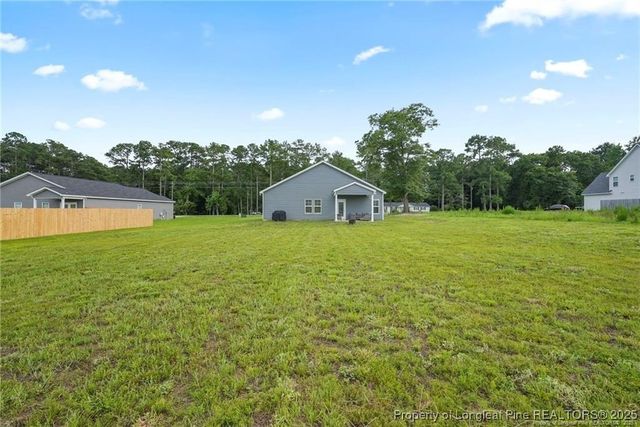 601 Laurel Lake Road, Salemburg, NC 28385