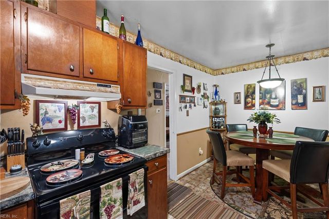 1303 Willnew DR, Hampton, VA 23669