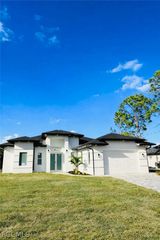 3310 39th ST SW, Lehigh Acres, FL 33976