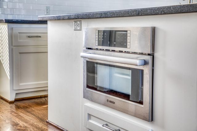 5711 Winsome Lane, Houston, TX 77057