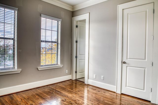 5711 Winsome Lane, Houston, TX 77057