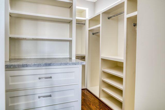 5711 Winsome Lane, Houston, TX 77057