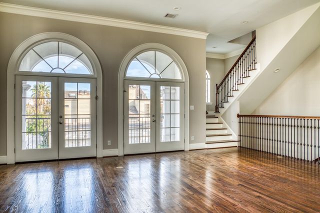 5711 Winsome Lane, Houston, TX 77057