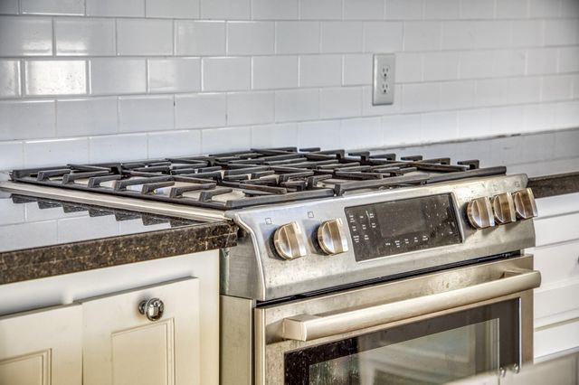 5711 Winsome Lane, Houston, TX 77057