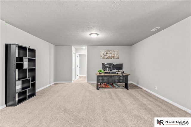 6311 N HWS Cleveland Boulevard, Omaha, NE 68116