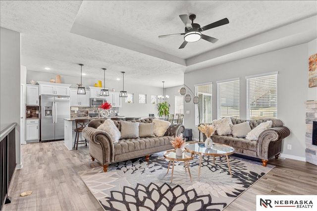 6311 N HWS Cleveland Boulevard, Omaha, NE 68116