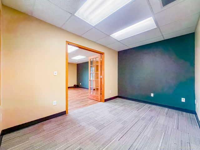 2 Hankes Road A, Aurora, IL 60506