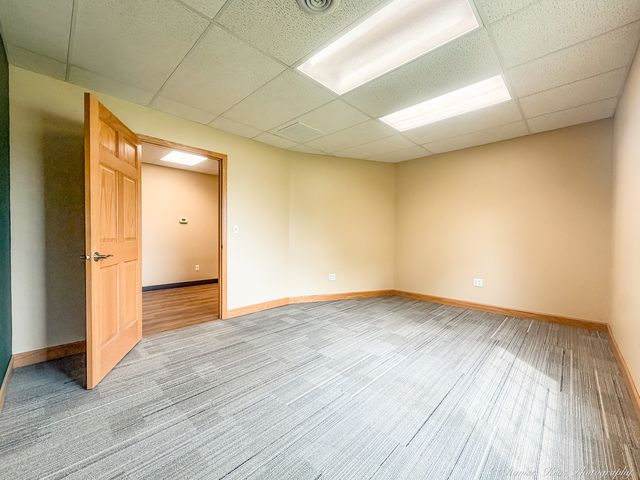 2 Hankes Road A, Aurora, IL 60506