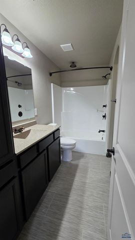 1238 JUNEAU DR, Box Elder, SD 57719