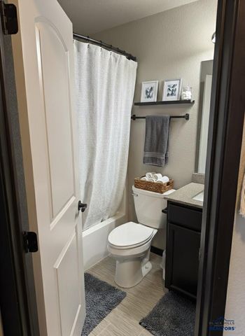 1238 JUNEAU DR, Box Elder, SD 57719