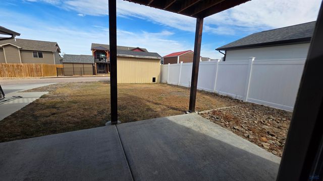 1238 JUNEAU DR, Box Elder, SD 57719