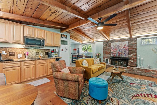 5770 Hoffman Ln, Fair Oaks, CA 95628