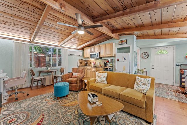 5770 Hoffman Ln, Fair Oaks, CA 95628