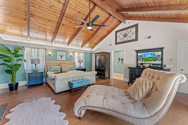 5770 Hoffman Ln, Fair Oaks, CA 95628